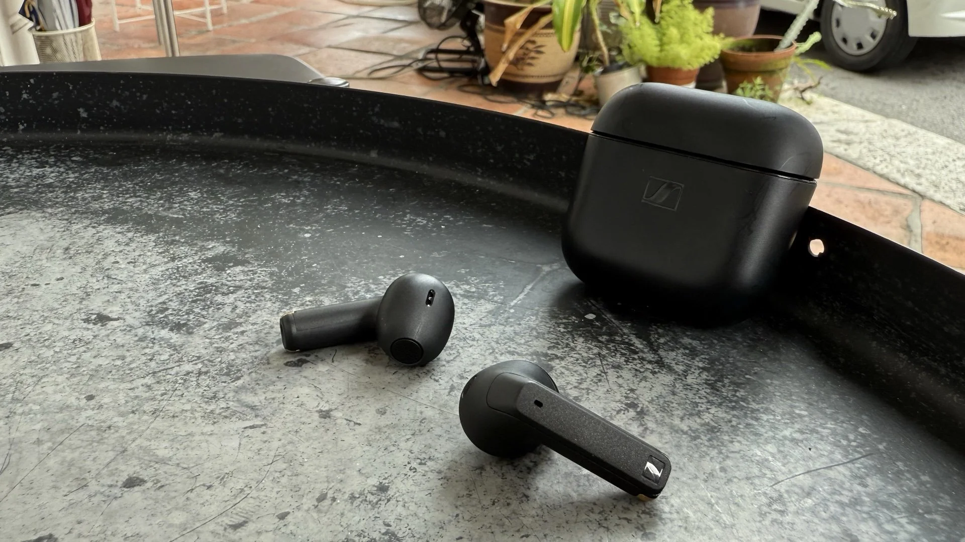 Sennheiser Accentum Open review: What were they thinking?